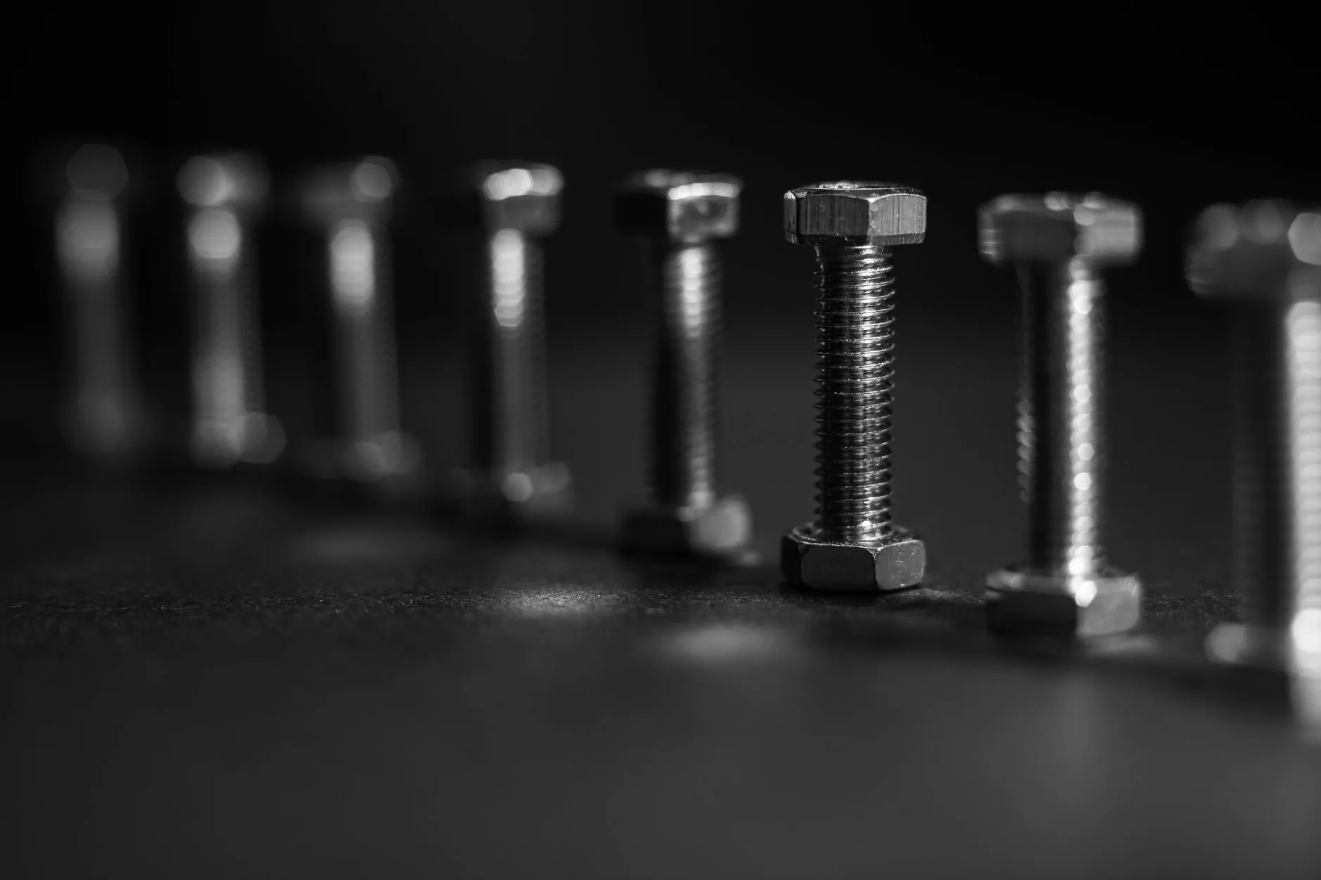 厨房锅盖架与刀架一体式设计技术优势及应用场景解析